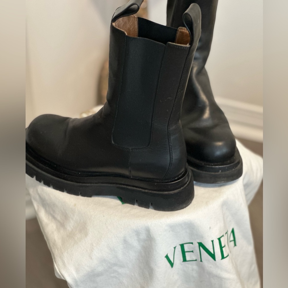 Bottega Veneta Chelsea Boots size 39